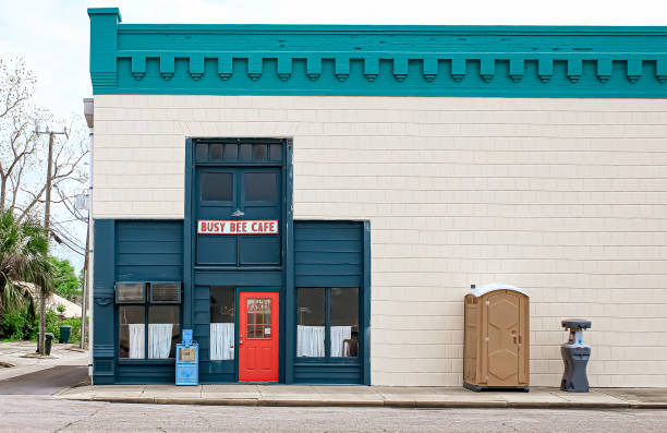 Best Portable restroom trailer rental  in Reinbeck, IA